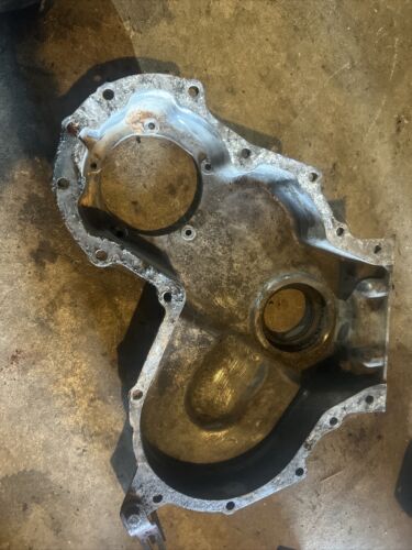 IH Farmall 504 D D188 Timing cover 308407R1