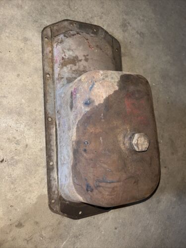 IH 444 2444 2424 Diesel Oil Pan Dented