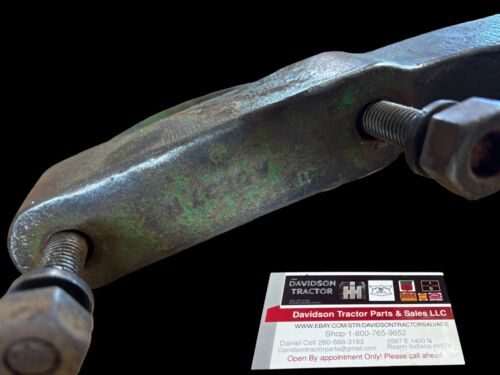 John Deere A cylinder arm transport bracket A3637R