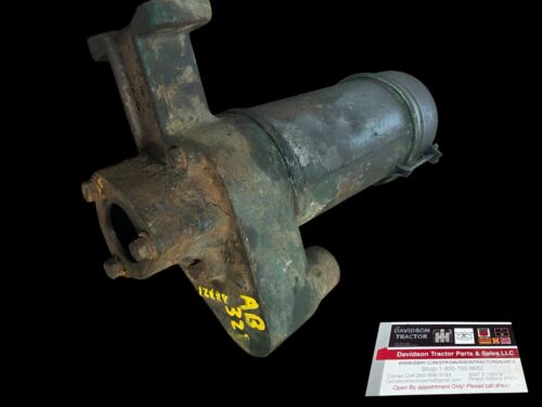 John Deere unstyled US B air cleaner top casting AB327R AB327