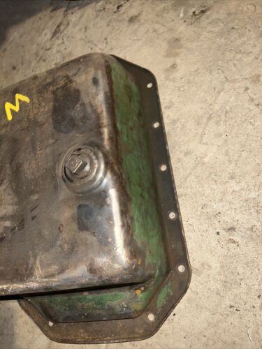 John Deere M oil pan gas engine AM1788T