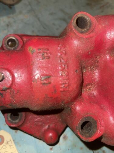 Case IH 1256 Engine Oil Pump 332521R1