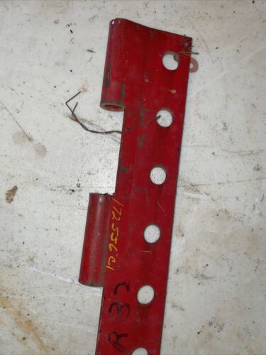 international harvester 715 Combine    P HINGE concave front extension 172556C1