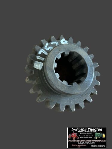 JOHN DEERE B POWERSHAFT SLIDING GEAR B1757R
