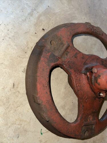 INTERNATIONAL FARMALL TRACTOR ORIGINAL FRONT STEERING HUB A B C SUPER A SUPER C