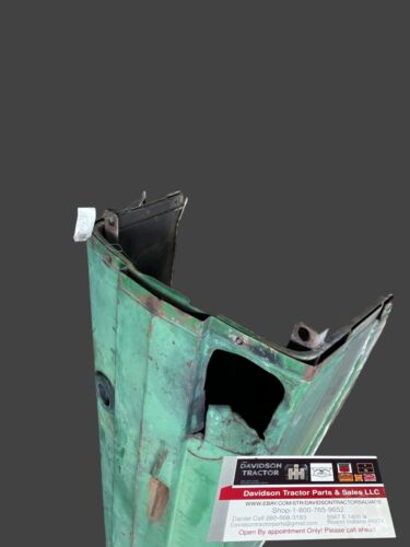 AA6481R John Deere 60 Hood  Nice Original Fits S/N 6035350 up Antique Tractor