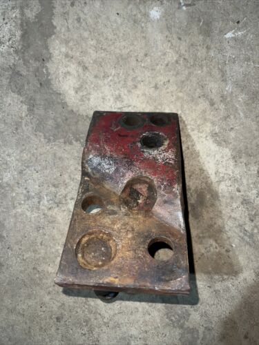 IHC International Harvester 444 drawbar bracket