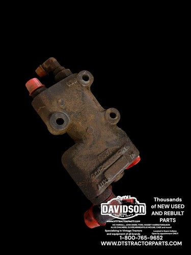 International 656 Utility Hydraulic Valve Assembly Antique Tractor
