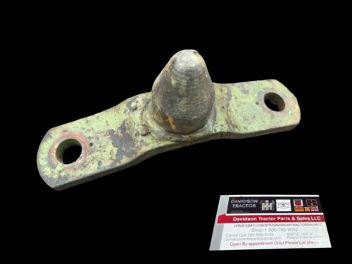 John Deere 2 Cylinder Front Cultivator Bracket