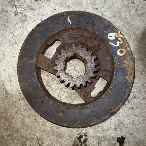 John Deere 620 630 Tractor JD clutch driver drive disc A5642R