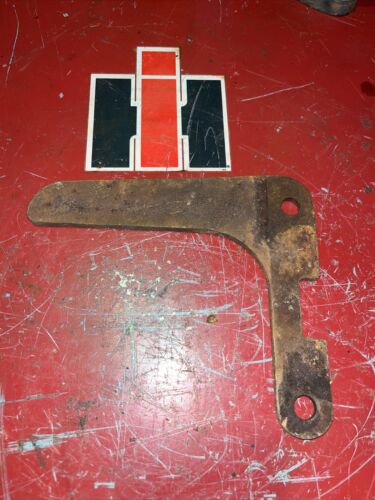 FARMALL IHC TRACTOR M BRAKE PEDAL STOP