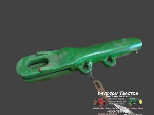 R48595 Lower Lift Casting Fits John Deere 2155 2355 2440 2450 2550 2555