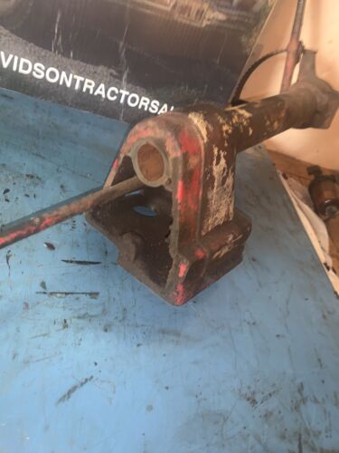 Farmall 300 350 400 450 tractor IH steering shaft main holder main bracket + fan