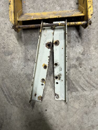 IHC Farmall Cub Low Boy Seat Mount Hinge Antique Tractor