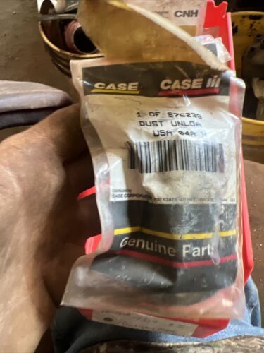 Farmall S76239 Dust Cover NOS