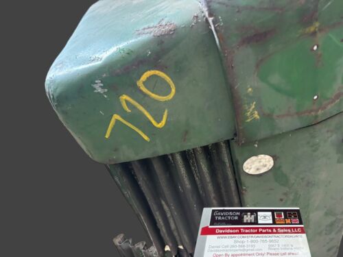 John Deere 720 Grill Antique Tractor