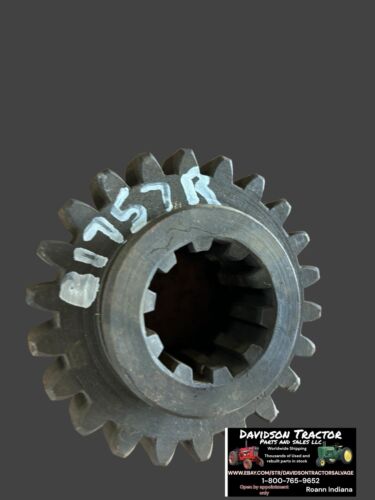 JOHN DEERE B POWERSHAFT SLIDING GEAR B1757R