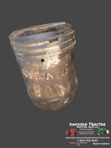 John Deere Unstyled B STD Piston B1772R Antique Tractor