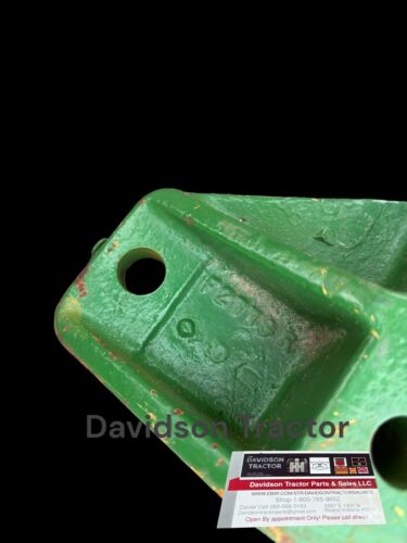 F2779R Elephant Ear (Draft Link Support)  John Deere  720 730 NEW OLD STOCK
