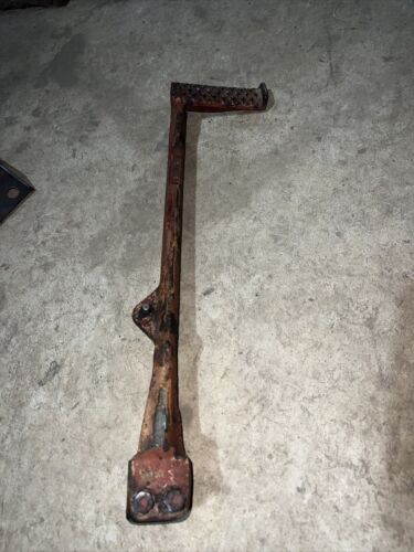 International Farmall 444 IH tractor ORIGINAL clutch pedal