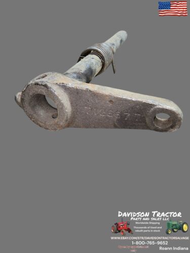 John Deere 2010 Clutch Rod Arm T12667T