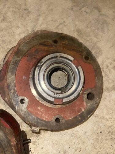 IH Farmall 656 RC Brake Housing assymbalys