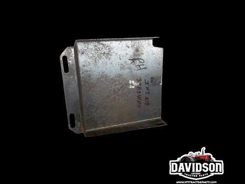 IH Farmall SA AV C SC 100 130 140 200 230 Battery Box Right Side Cover 358541R11