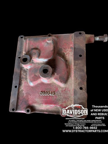 1970 Farmall IH 826 Tractor Transmission Shift Cover Plate 399045