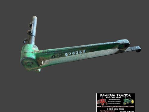 USED GOVERNOR ARM W/SHAFT JOHN DEERE B TRACTOR B2635R
