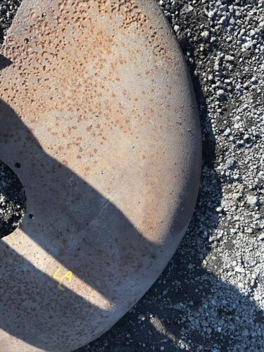 USED JOHN DEERE LA TRACTOR LH FENDER AL2772R