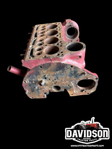 Farmall cub IH cast Engine block 251341R2 Antique Tractor
