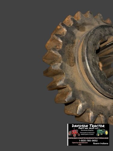 John Deere 70 sliding gear shaft drive transmission gear F1372R 25 teeth