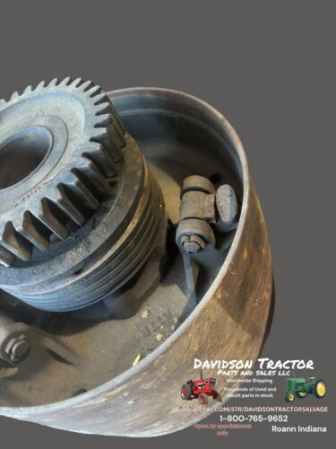 John Deere Unstyled A Belt Pulley Assembly A17R Antique Tractor