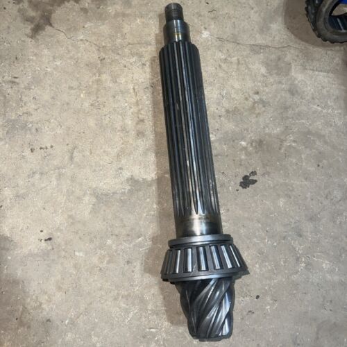 1961 John Deere 2010 gas UTILITY tractor pinion Transmission shaft