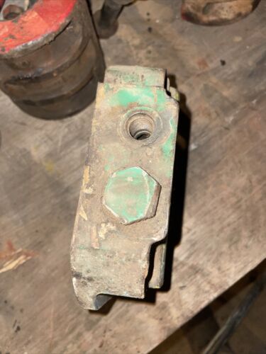 John Deere R42663 Housing stroke Control 3010 4020 4630 4440 4620 4520 310 2750
