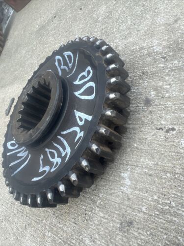 McCormick W9 I9 International Farmall W9 Standard GEAR 2ND & 3RD  Sliding