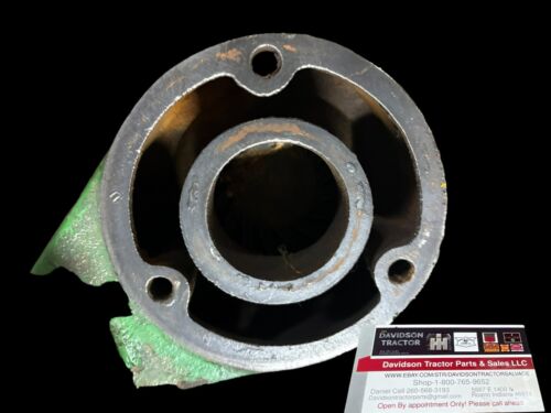 Unstyled John Deere B tractor  JD AB327 oil bath precleaner assembly Top Housing