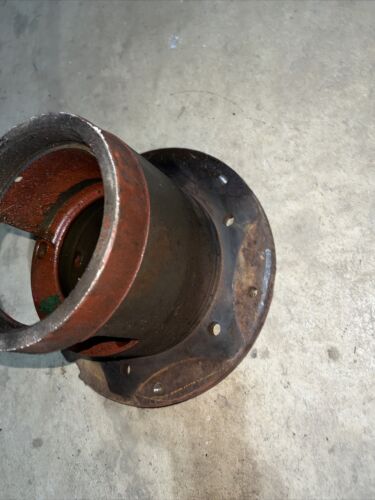 Farmall 400 450 Tractor IH BULL PINION CAGE 357033R1 Antique Tractor