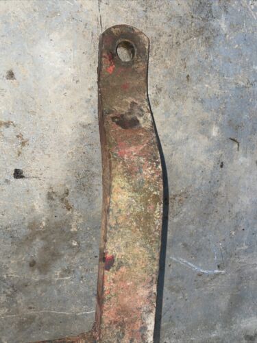 IH Farmall 400 Fast Hitch hydraulic Cylinder Bracket 520030R11 Antique Tractor