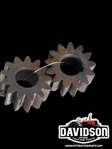 IHC Farmall Cub Oil Pump Gear Pair Antique Tractor