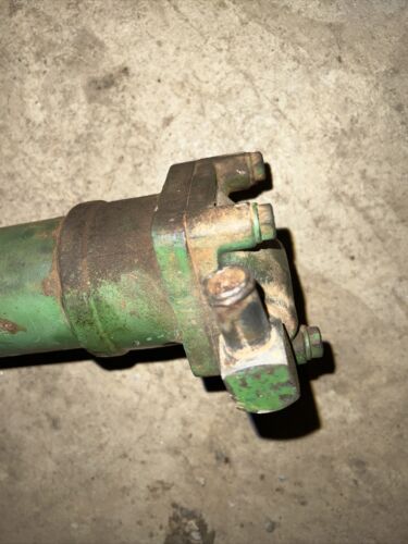 John Deere 4270 Diesel Engine Oil Cooler with Cap AR32694 R32122 3020 4020 500C