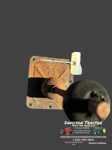 Farmall Cub IH RC tractor ORIGINAL transmission gear shifter cover