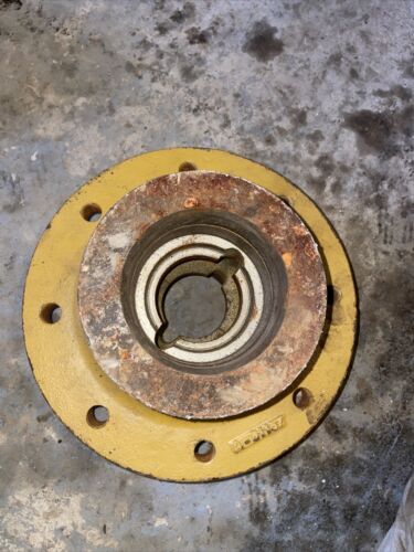 A51157 A39144 FRONT HUB CASE 970 1070 1170 1175 1896 2094 2096 2290 2294 580CK