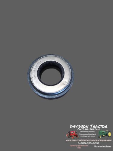 Genuine John Deere L Tractor Crankshaft Oil Seal AL2426T New Old Stock
