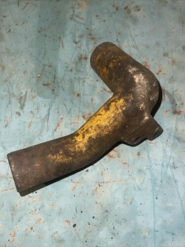 John Deere 3010 Coolant pipe