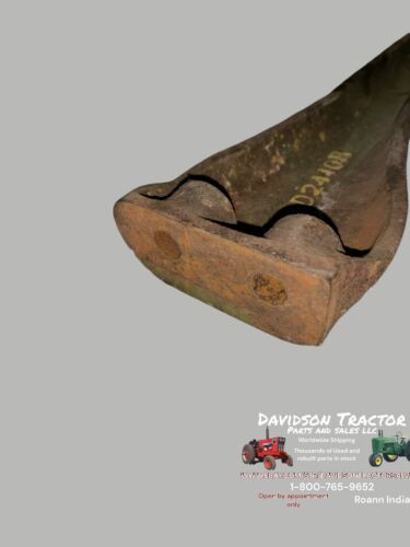 D2410R Steering Shaft Support John Deere Late Unstyled/Styled D tractor