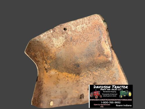 John Deere Late Styled B Dash Antique Tractor