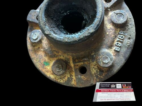 John Deere B Tractor B918R Front Wheel Hub Antique Tractor