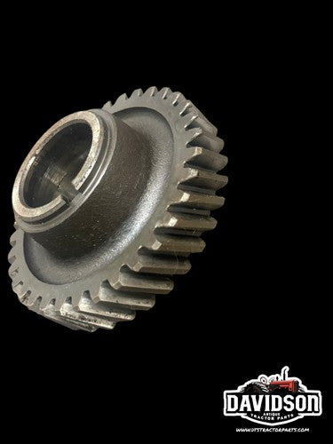 John Deere 2010 RU Transmission Rear Input Shaft Gear T13180T  Tractor