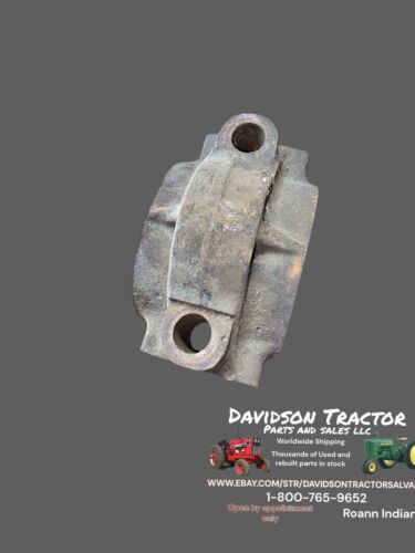John Deere Unstyled G Left Hand Bearing Housing F66R